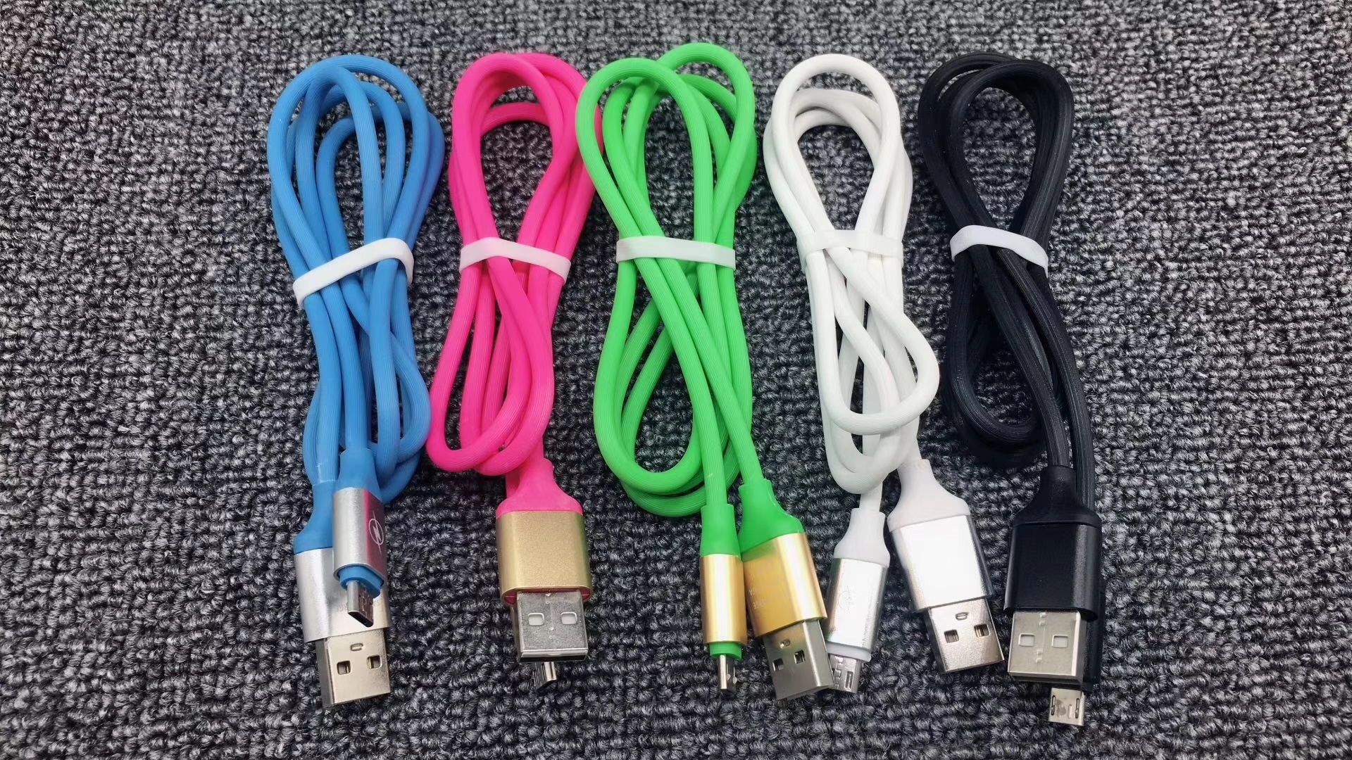 КАБЕЛЬ V8 РЕЗИНОВЫЙ MICRO